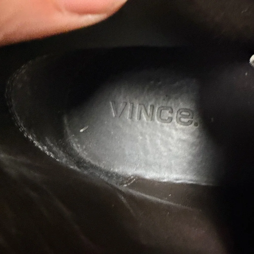 Vince Mens Tan Suede Desert Chukka Boots Made in Italy Crepe Sole 12M